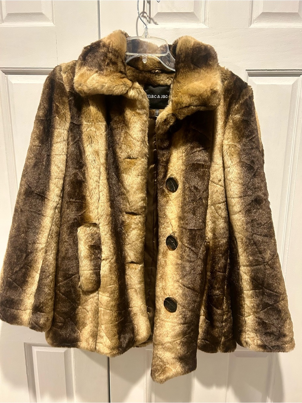 mac & jac Women’s Faux Fur Coat in Brown and Tan Ombre